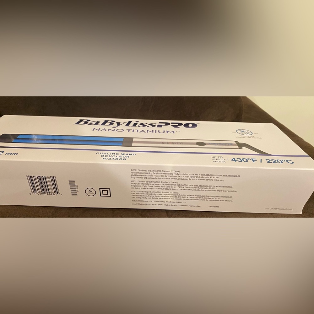 BaBylissPRO Nano Titanium Blue Curling Wand 1 1/4 inch - Picture 4 of 9